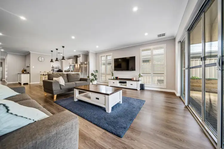 60 Saponara Drive, Sinagra WA 6065