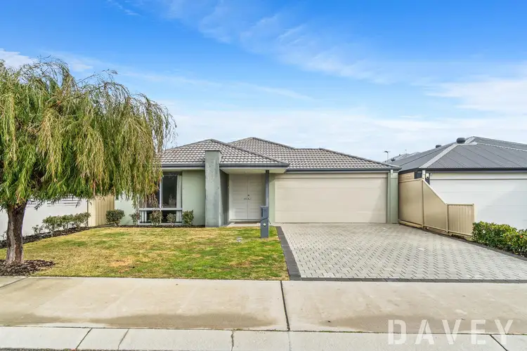 15 Bogdanich Way, Madeley WA 6065