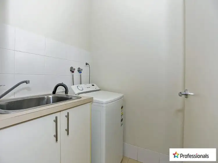 Seventh view of Homely house listing, 6/5 Cooper Street, Midland WA 6056