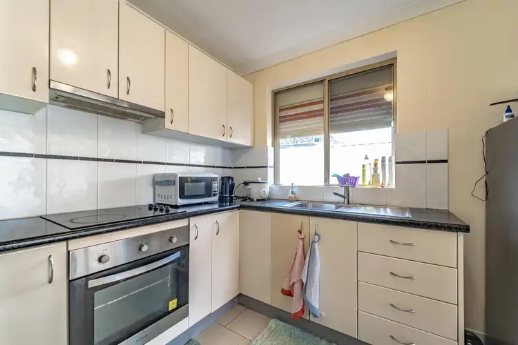 Fifth view of Homely semi-detached listing, 10B Meadow Court, Cooloongup WA 6168