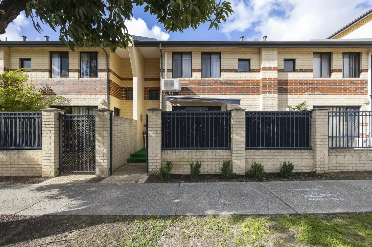 Main view of Homely house listing, 5/44 Railway Parade, Midland WA 6056