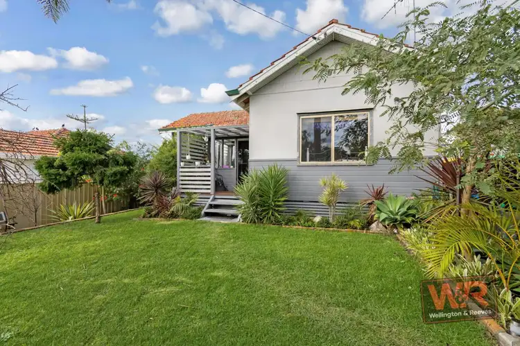 16 Halifax Street, Mount Melville WA 6330