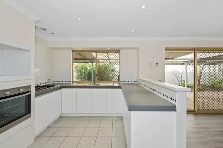 17 Brighton Place