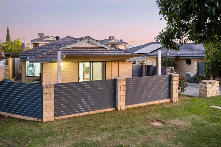 2/28 Tuart Street, Yokine WA 6060