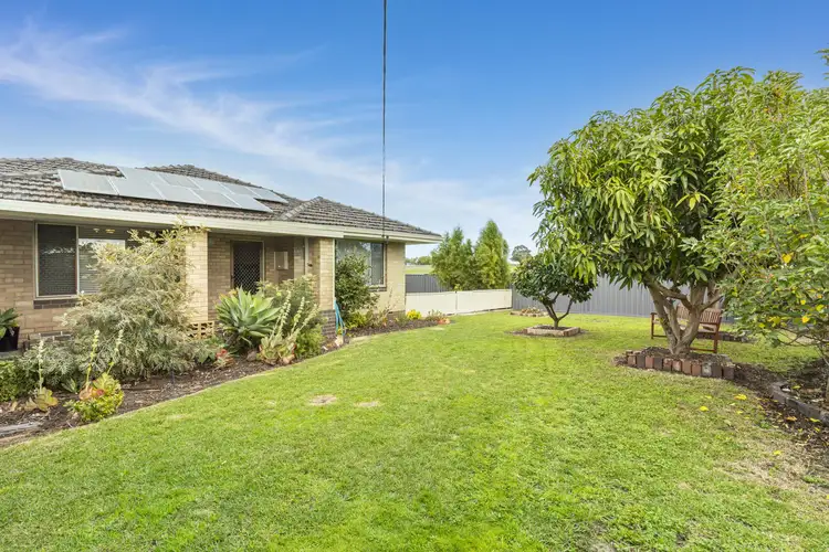 11 Benara Road, Caversham WA 6055