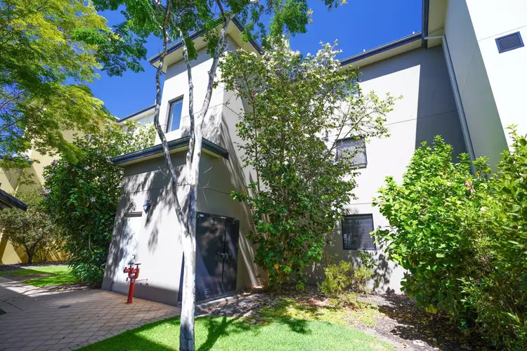 86/250 Beaufort Street