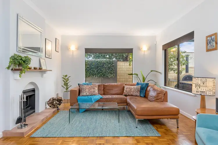 2A Sulman Avenue, Salter Point WA 6152