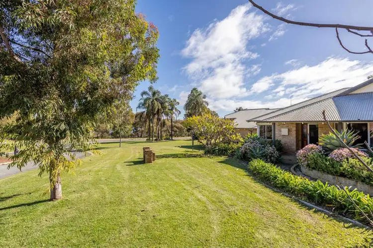 1 Mallard Rise, Kingsley WA 6026
