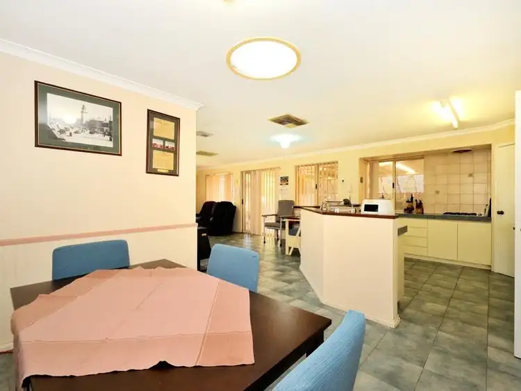 Seventh view of Homely house listing, 4 Blue Wren Close, Serpentine WA 6125