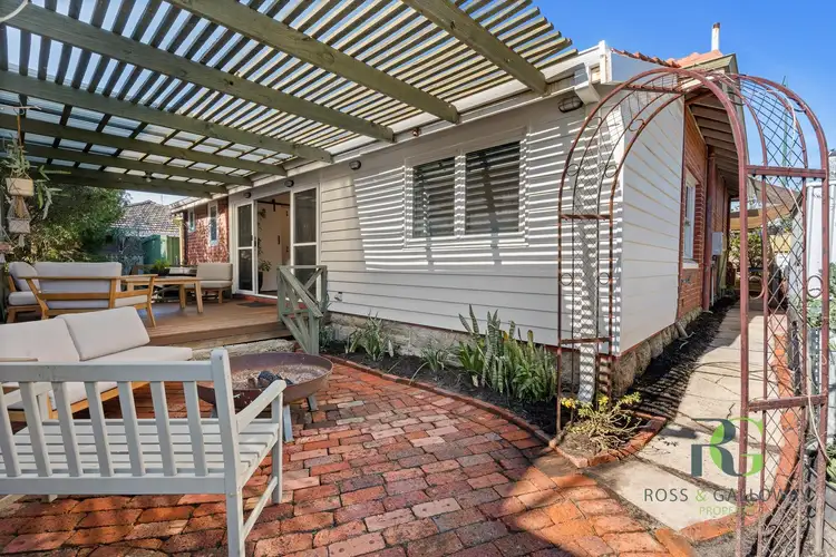 500 Canning Highway, Attadale WA 6156