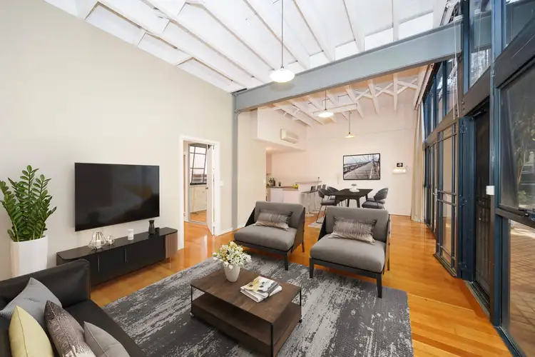 20/13 Cantonment Street, Fremantle WA 6160