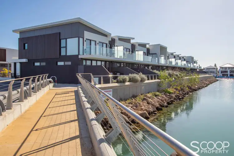 14 Maraboo Loop, North Coogee WA 6163