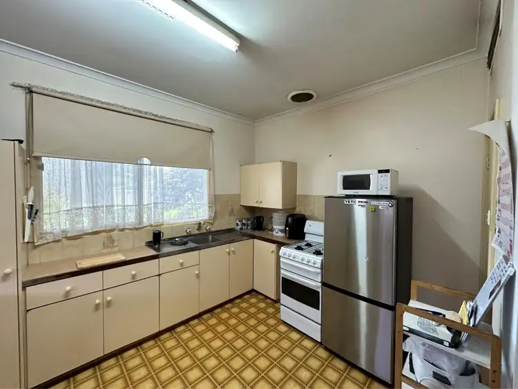 Seventh view of Homely house listing, 33 Felspar Street, Narrogin WA 6312
