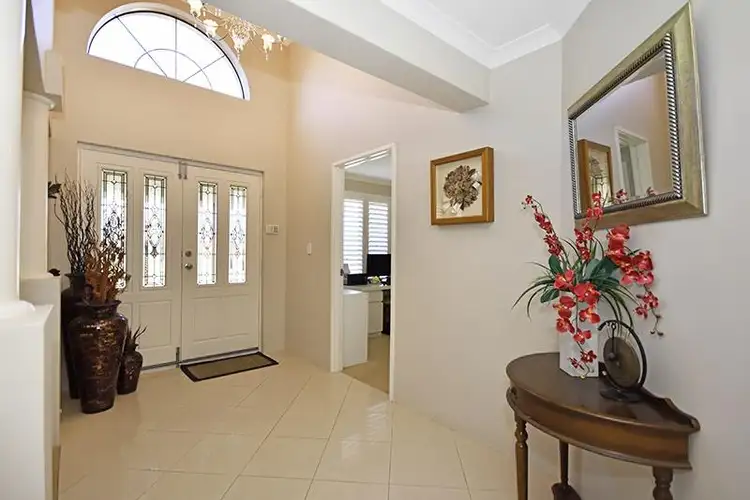 17 Travers Way, Aveley WA 6069