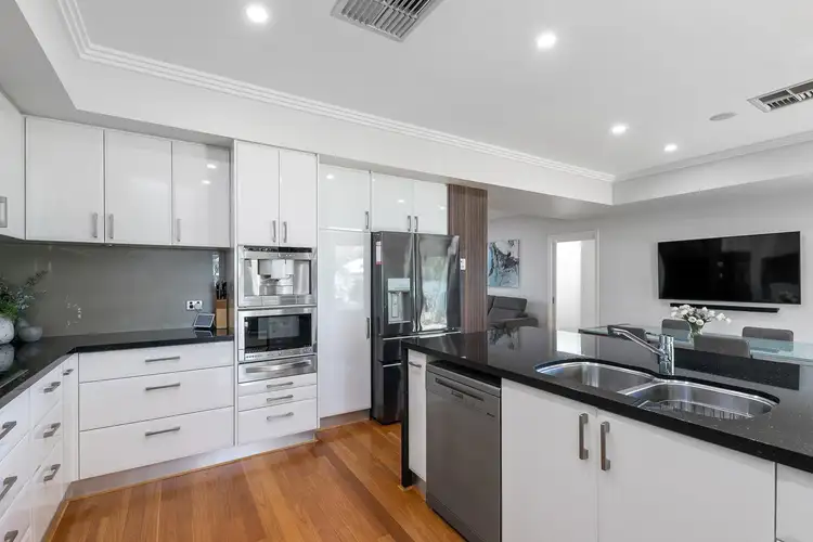 Sixth view of Homely house listing, 6 Pleasant  Place, Shelley WA 6148