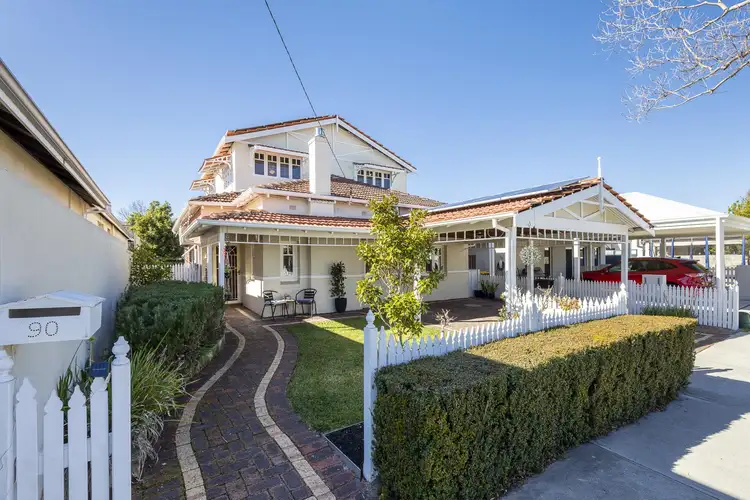 90 Sasse Avenue, Mount Hawthorn WA 6016