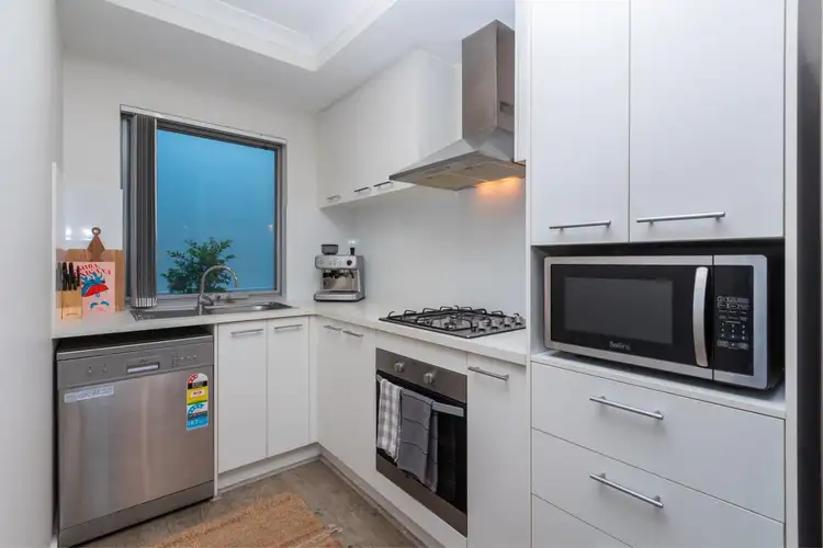 Fifth view of Homely apartment listing, 4/35 Macedon Place, Craigie WA 6025