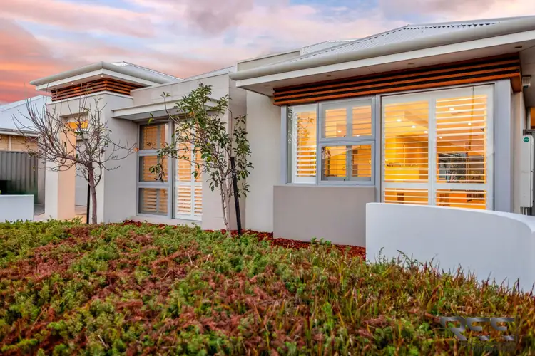 7 Dealey Elbow, Harrisdale WA 6112