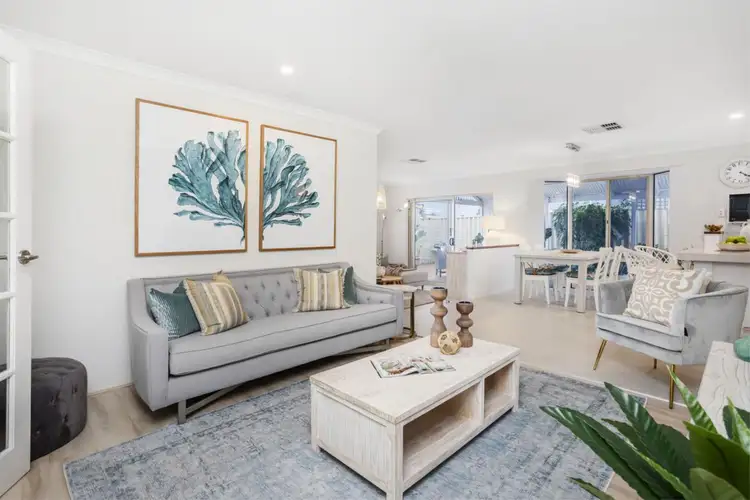 39 Selkirk Drive, Kinross WA 6028