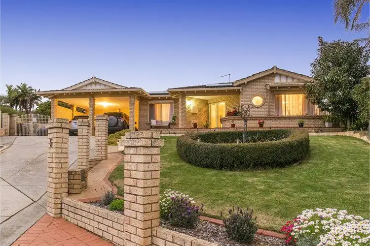 5 Coral Place, Ballajura WA 6066