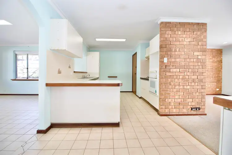 Seventh view of Homely house listing, 5 Marley Way, Warnbro WA 6169
