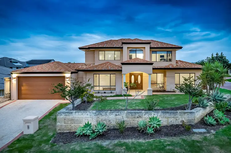21 Cardiff Gate, Iluka WA 6028