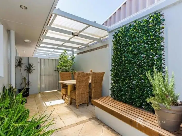 Fourth view of Homely villa listing, 4/6 Ozone Parade, Trigg WA 6029