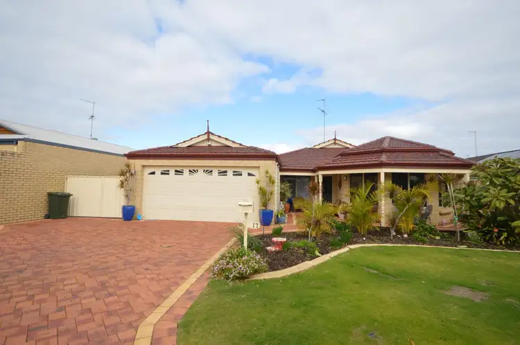 17 Catalpa Place, Falcon WA 6210