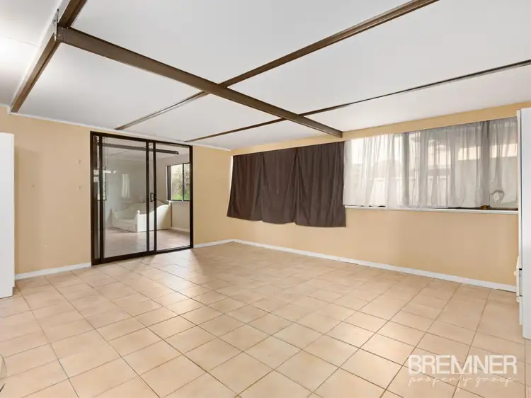 Sixth view of Homely house listing, 35 Dawson Way, Parmelia WA 6167