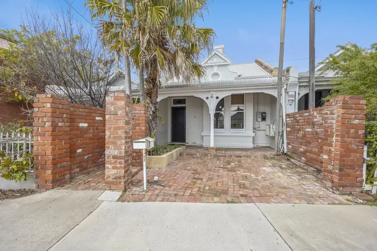 33 Byers Road, Midland WA 6056