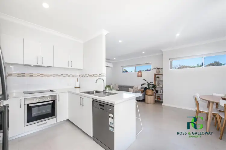 8/12A Prinsep Road, Melville WA 6156