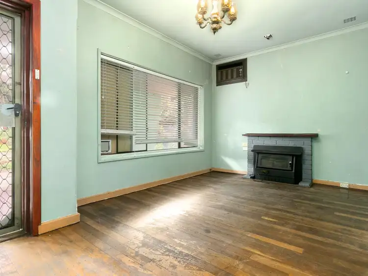 Second view of Homely house listing, 21 Pollard, Glendalough WA 6016