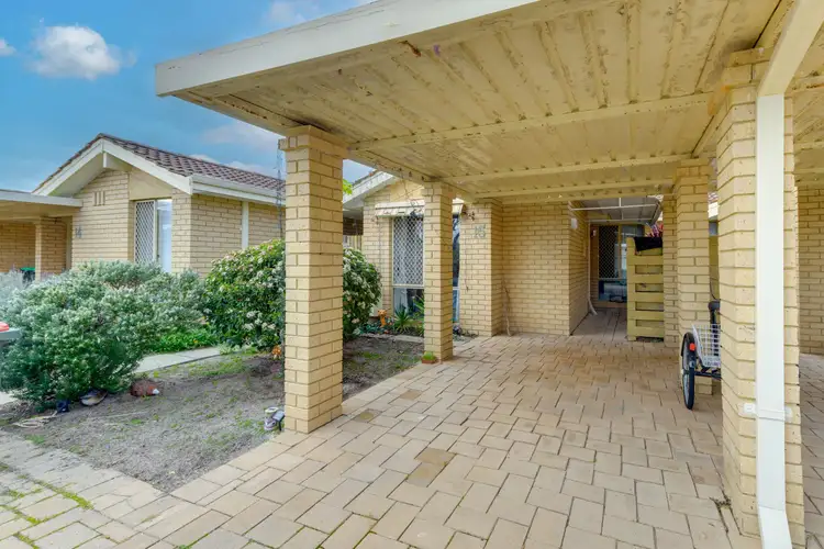 15/3 Merope Close, Rockingham WA 6168