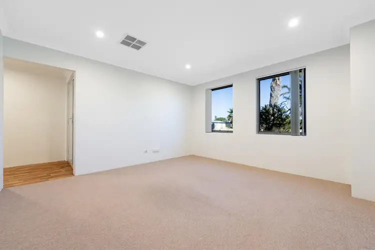 Sixth view of Homely house listing, 3/23 Bampton Way, Warnbro WA 6169