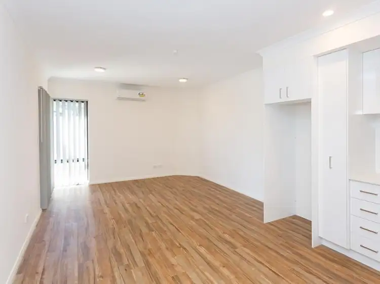 Fourth view of Homely apartment listing, 5/38 Orpington Street, Cloverdale WA 6105
