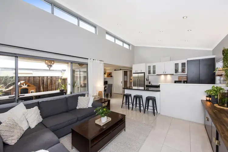 11 Goomally Turn, Ellenbrook WA 6069