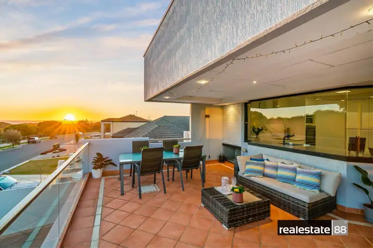 29 Long Beach Promenade, Mindarie WA 6030