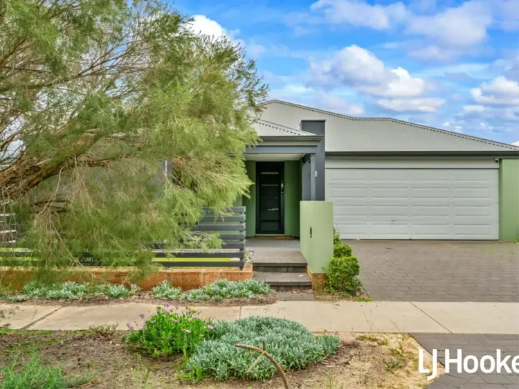 Main view of Homely house listing, 33 Strathclyde Circuit, Champion Lakes WA 6111