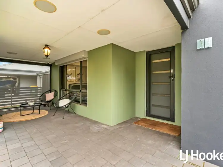 Third view of Homely house listing, 33 Strathclyde Circuit, Champion Lakes WA 6111
