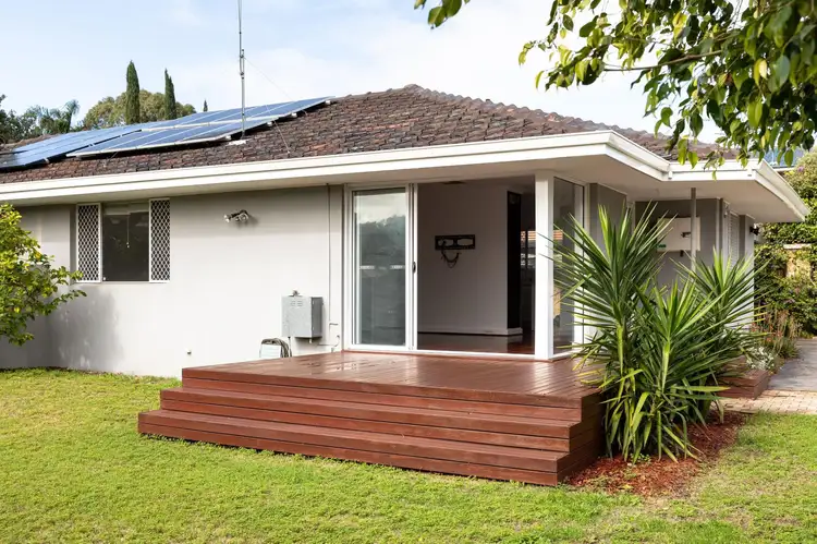 22A Wiluna Ave, White Gum Valley WA 6162