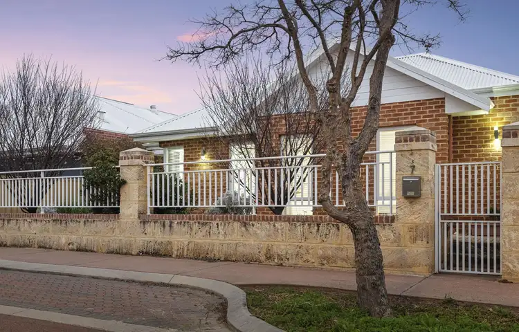 7 Brooking Street, South Guildford WA 6055