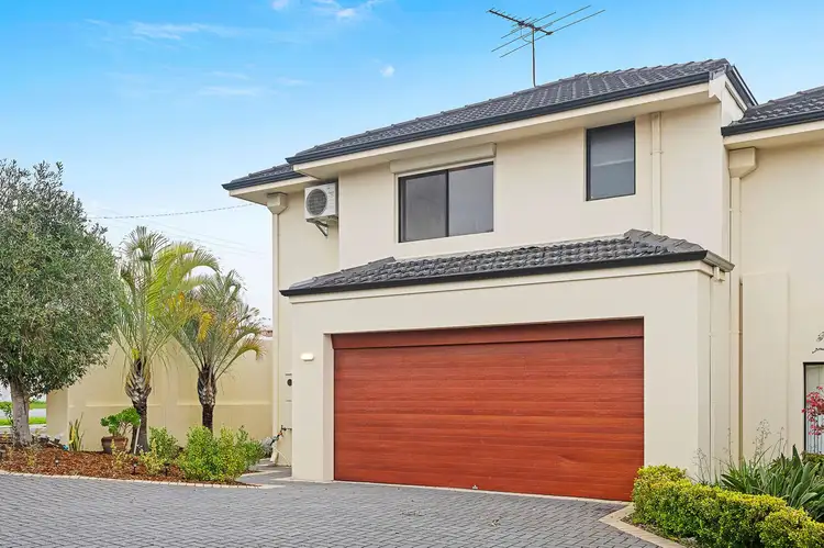 328A Scarborough Beach  Road, Innaloo WA 6018