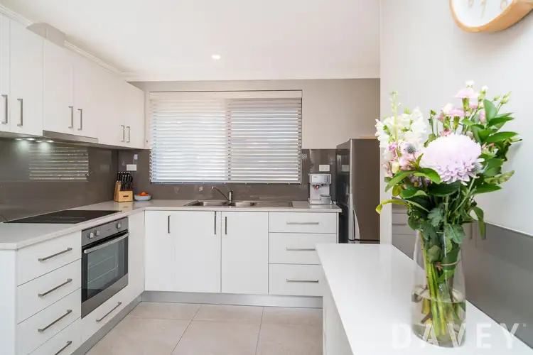 Third view of Homely apartment listing, 9/6 Ozone Parade, Trigg WA 6029