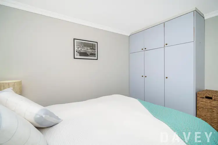Fifth view of Homely apartment listing, 9/6 Ozone Parade, Trigg WA 6029