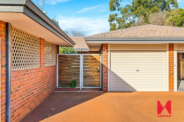 Fifth view of Homely villa listing, 3/27 Kishorn Road, Applecross WA 6153