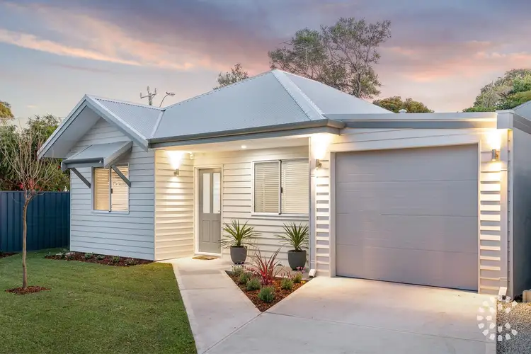 95 Paget Street, Hilton WA 6163