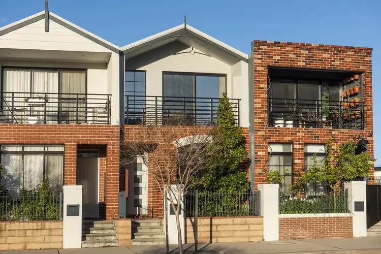 18 Goodwood Crescent, Ellenbrook WA 6069