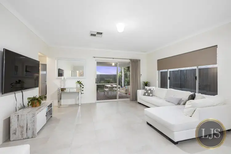 13 Costate Road, Jindalee WA 6036