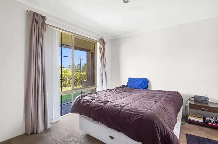 Third view of Homely house listing, 2 Traine Court, Heathridge WA 6027