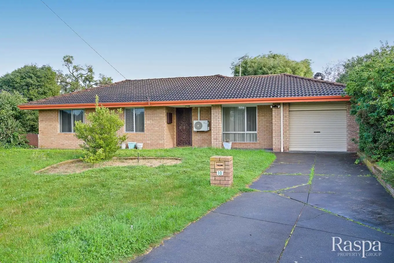 Main view of Homely house listing, 10 Teece Place, Hamilton Hill WA 6163